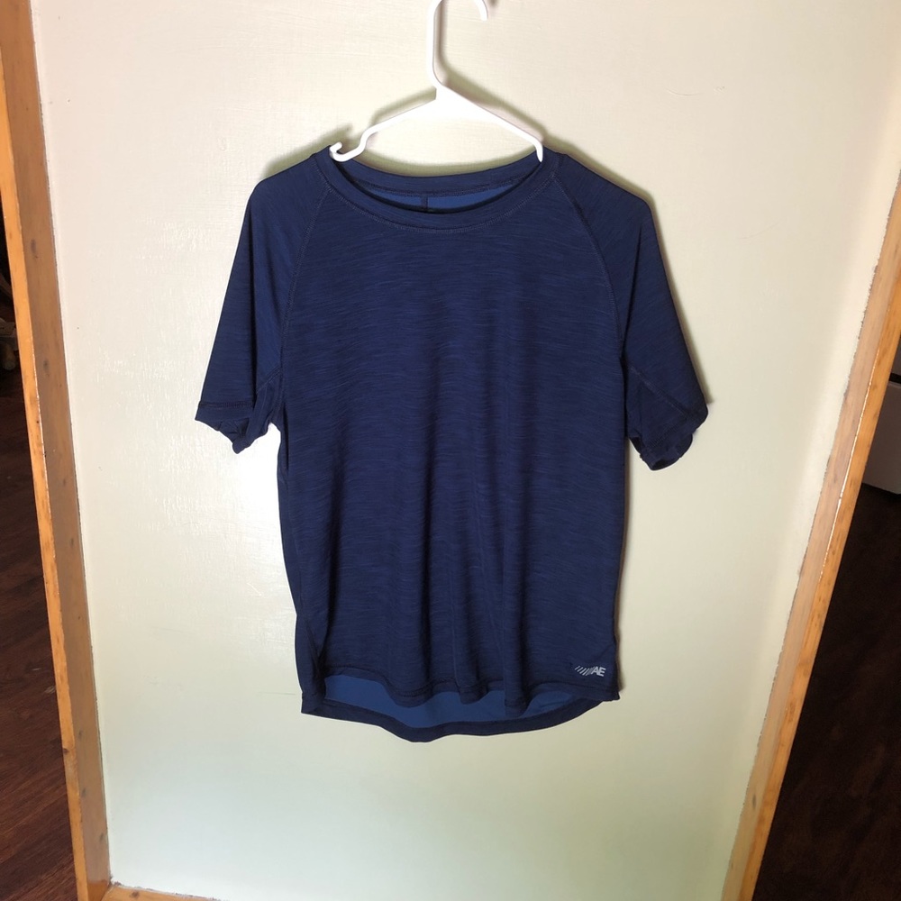 AE active T-shirt